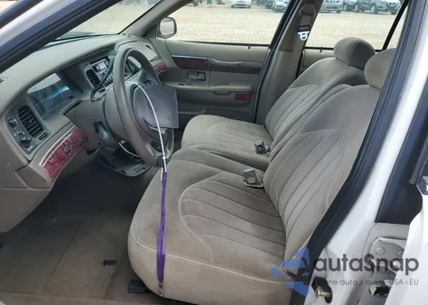 2000 Mercury Grand Marquis Gs z USA, uszkodzony, nr VIN 2MEFM74W5YX627472